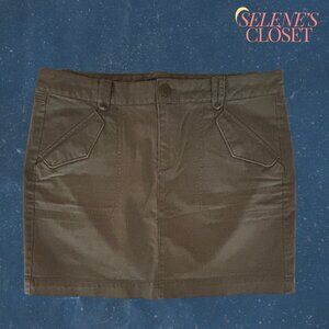 [She's Short Skirt/Long Jacket] Gap Olive Green Mini Skirt Sz 4